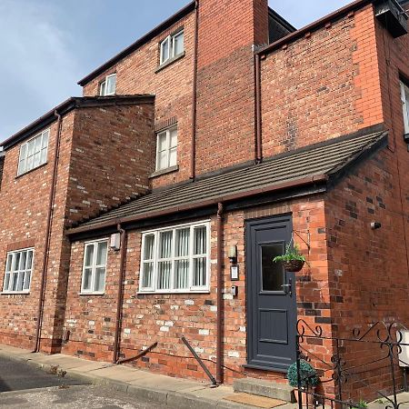 Be My Guest Liverpool - Ground Floor Apartment With Parking Экстерьер фото